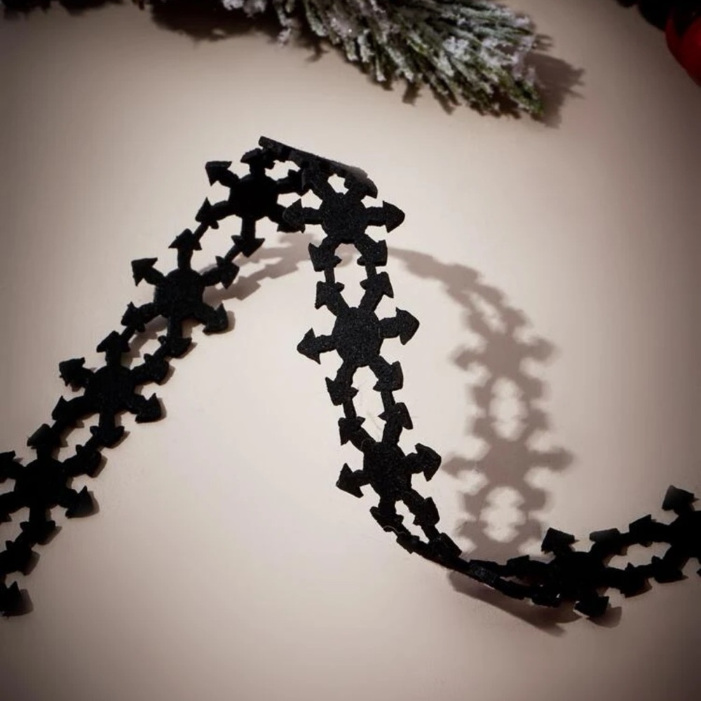 🖤 Awesome geometric Fun pattern choker 🖤 - Picture 5 of 7